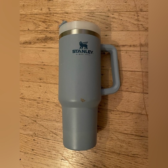 Stanley Blue Tumbler with Handle Accent - Picture 1 of 7